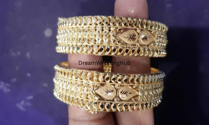 Banik Guinea Mansion